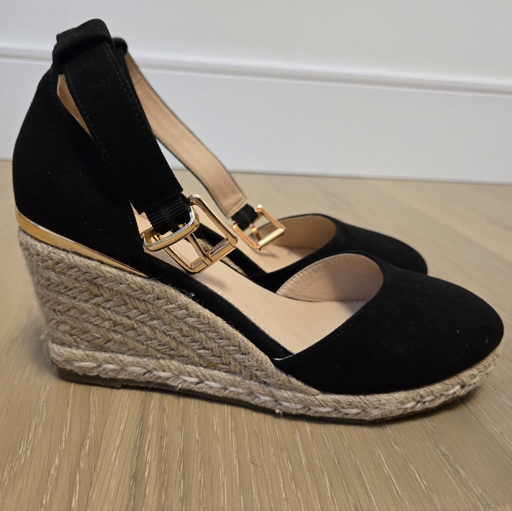 Espadrille wedges